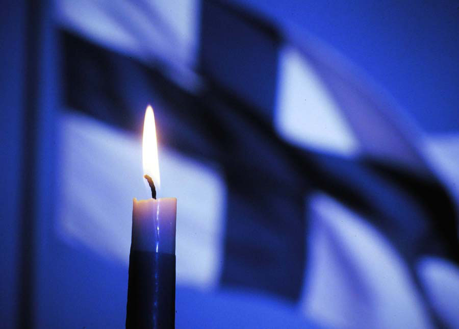 http://tundratabloids.com/wp-content/uploads/2010/12/Finnish-Independence-Day.jpg