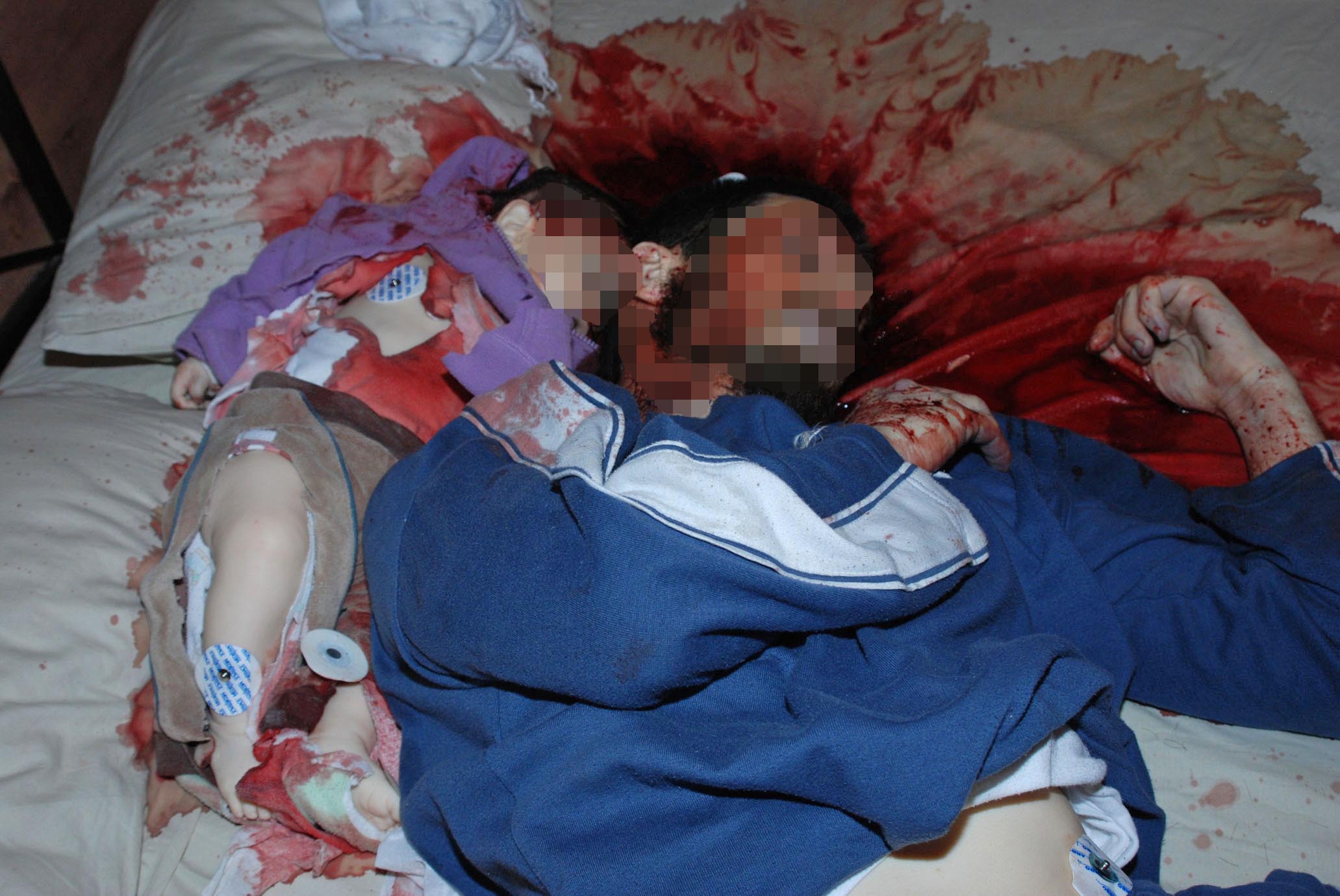 Graphic Murder Scene Photos Pictures of brutal murders of