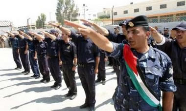 Palestinian hand salute