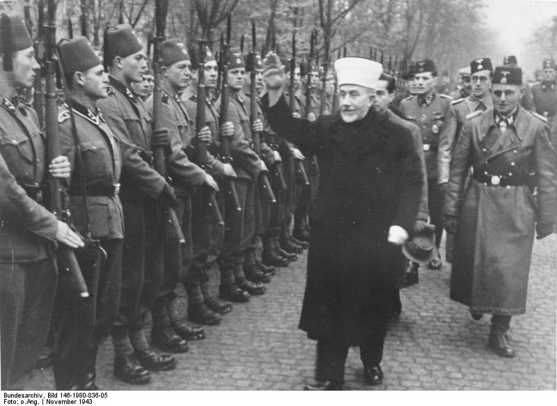 Amin al Husseini bei bosnischen SS-Freiwilligen