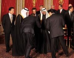 obama bowing