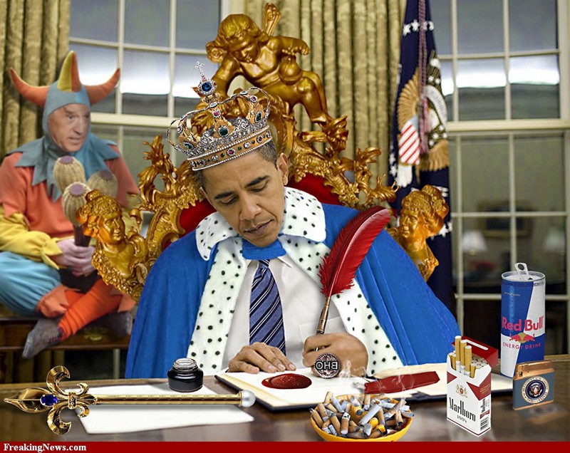 King-Barack-Obama-And-His-Jester