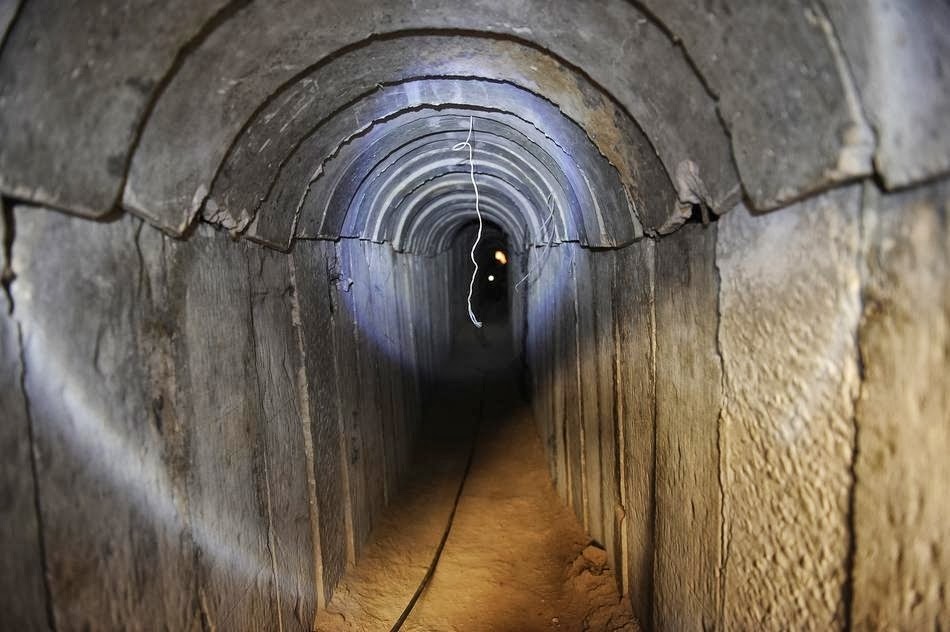 Islamonazi Hamas tunnel