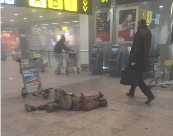 BELGIAN AIRPORT SUICIDE BOMBER ATTACK PEOPLE WOUNDED 22.3.2016
